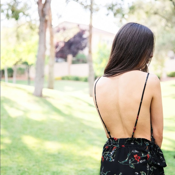 Dress - Picture 4 of 4